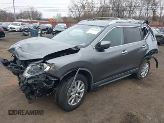 2017 Nissan Rogue SV with VIN KNMAT2MV2HP599368, listed as a IAAI auction lot 42006387 with 88,217 mi miles. Bid and sale history available at carsss.com. Image 19.