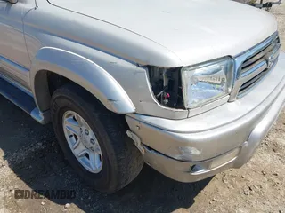 2000 Toyota 4Runner Limited with VIN JT3GN87R1Y0164022, listed as a IAAI auction lot 41990999 with 337,094 mi miles and . Bid and sale history available at DreamBid. Image 6.