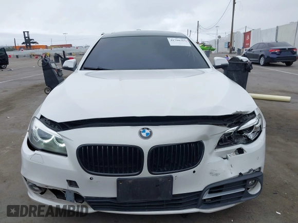 2015 BMW 5 Series 528i z VIN WBA5A5C56FD519995, wystawiony jako IAAI lot #41788365 z przebiegiem 114 306 mil mil oraz . Historia ofert i sprzedaży dostępna na DreamBid. Obrazek 12.
