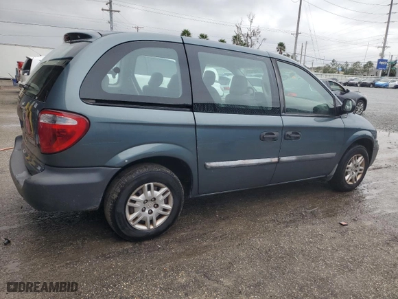 2005 Dodge Caravan SE with VIN 1D4GP25R65B349112, listed as a Copart auction lot 81684204 with 101,957 mi miles and Salvage Title. Bid and sale history available at carsss.com. Image 3.