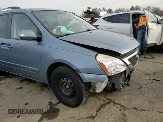 2012 Kia Sedona LX with VIN KNDMG4C76C6445518, listed as a Copart auction lot 44144625 with 109,263 mi miles and Salvage Title. Bid and sale history available at carsss.com. Image 12.