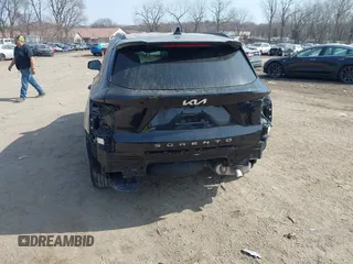 2022 Kia Sorento S with VIN 5XYRL4LC6NG084726, listed as a IAAI auction lot 41798740 with 47,626 mi miles. Bid and sale history available at carsss.com. Image 6.