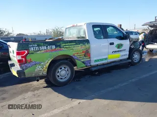 2018 Ford F-150 XL z VIN 1FTEX1CB5JKD81449, wystawiony jako IAAI lot #41362827 z przebiegiem Nie podano mil oraz . Historia ofert i sprzedaży dostępna na DreamBid. Obrazek 4.