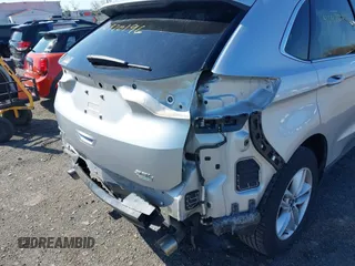 2015 Ford Edge SEL with VIN 2FMTK3J95FBC30089, listed as a IAAI auction lot 41920196 with 69,880 mi miles. Bid and sale history available at carsss.com. Image 17.