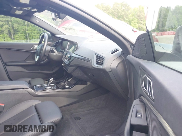 2022 BMW 2 Series 228i z VIN WBA53AK04N7L41428, wystawiony jako IAAI lot #42172779 z przebiegiem 39 241 mil mil oraz . Historia ofert i sprzedaży dostępna na DreamBid. Obrazek 5.