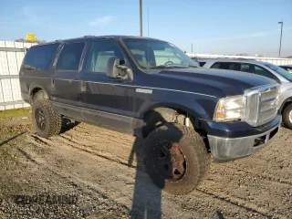2005 Ford Excursion Special Serv z VIN 1FMSU41P35ED41981, wystawiony jako Copart lot #83770674 z przebiegiem 247 851 mil mil oraz Czysty tytuł • Clean title. Historia ofert i sprzedaży dostępna na DreamBid. Obrazek 4.