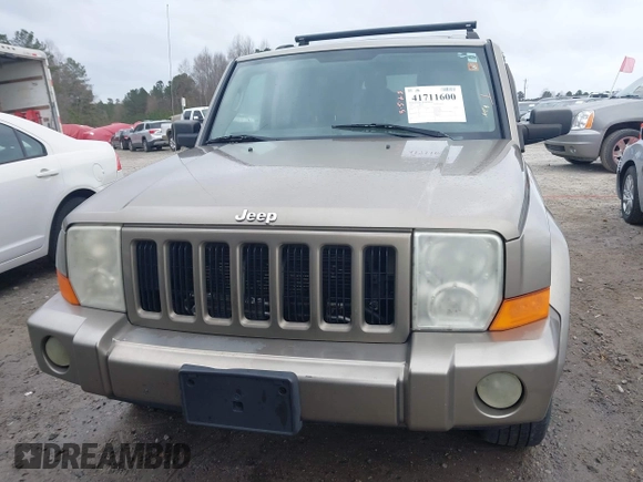 2006 Jeep Commander with VIN 1J8HG48K86C237671, listed as a IAAI auction lot 41711600 with 253,125 mi miles and . Bid and sale history available at DreamBid. Image 12.