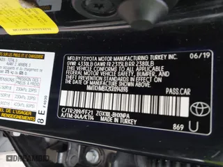 2019 Toyota C-HR XLE with VIN NMTKHMBX2KR094898, listed as a IAAI auction lot 41940883 with 94,351 mi miles. Bid and sale history available at carsss.com. Image 9.
