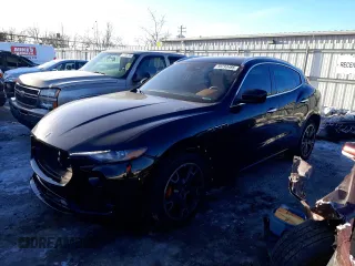 2017 Maserati Levante with VIN ZN661XUL2HX228295, listed as a Copart auction lot 88293485 with 37,596 mi miles and Salvage Title. Bid and sale history available at carsss.com. Image 1.
