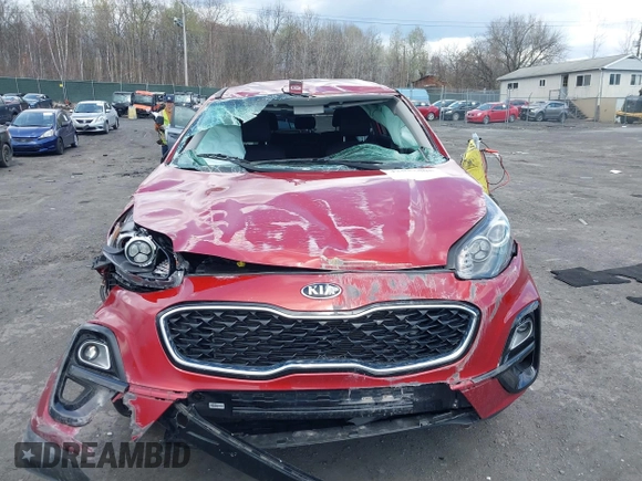 2022 Kia Sportage LX with VIN KNDPMCAC0N7002990, listed as a IAAI auction lot 42042805 with 25,789 mi miles and . Bid and sale history available at carsss.com. Image 12.