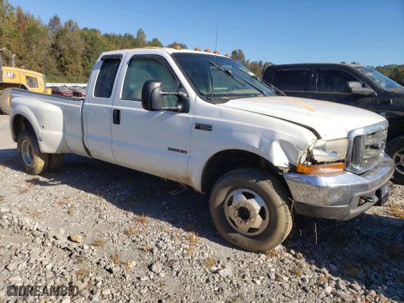 2000 Ford Super Duty F-350 DRW XL with VIN 1FTWX33F7YEC72776, listed as a Copart auction lot 76636584 with 359,117 mi miles and Salvage Title. Bid and sale history available at carsss.com. Image 4.