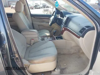 2007 Hyundai Santa Fe SE with VIN 5NMSH13E47H026349, listed as a IAAI auction lot 42680430 with 211,271 mi miles and . Bid and sale history available at DreamBid. Image 5.