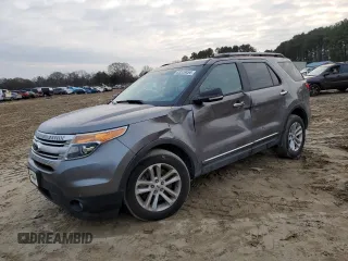 2014 Ford Explorer XLT with VIN 1FM5K7D83EGB22273, listed as a Copart auction lot 83328454 with 136,003 mi miles and Salvage Title. Bid and sale history available at carsss.com. Image 1.