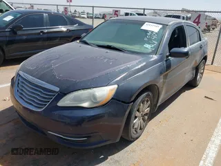 2014 Chrysler 200 Touring with VIN 1C3CCBBB5EN192660, listed as a IAAI auction lot 42137549 with 152,047 mi miles. Bid and sale history available at carsss.com. Image 2.