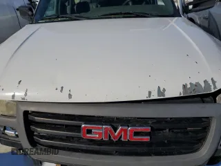 2006 GMC Sierra 1500 with VIN 1GTJC33U46F127819, listed as a Copart auction lot 88531945 with 276,975 mi miles and Salvage Title. Bid and sale history available at DreamBid. Image 11.