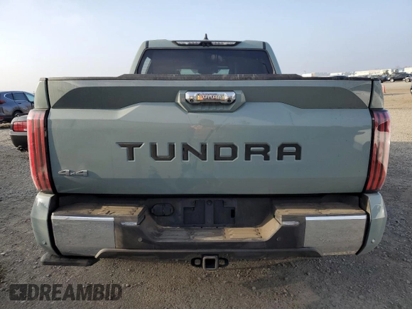 2024 Toyota Tundra 1794 Edition z VIN 5TFMC5DB9RX074071, wystawiony jako Copart lot #83177584 z przebiegiem Nie podano mil oraz Szkoda całkowita • Salvage title. Historia ofert i sprzedaży dostępna na DreamBid. Obrazek 6.