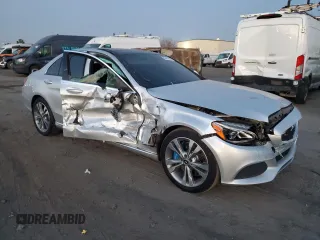 2017 Mercedes-Benz C 350e with VIN 55SWF4HB8HU225722, listed as a Copart auction lot 86431424 with 107,572 mi miles and Salvage Title. Bid and sale history available at DreamBid. Image 4.