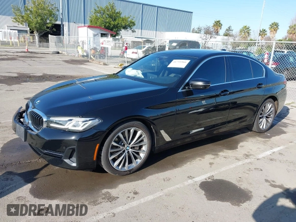2021 BMW 5 Series 530i с VIN WBA53BH05MWX01307, выставлен на аукционе IAAI как лот 41755966 с пробегом 73 780 миль миль и . История ставок и продаж доступна на DreamBid. Изображение 17.