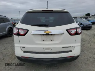 2015 Chevrolet Traverse LT z VIN 1GNKVHKD0FJ321197, wystawiony jako Copart lot #53737015 z przebiegiem Nie podano mil oraz Czysty tytuł • Clean title. Historia ofert i sprzedaży dostępna na DreamBid. Obrazek 6.