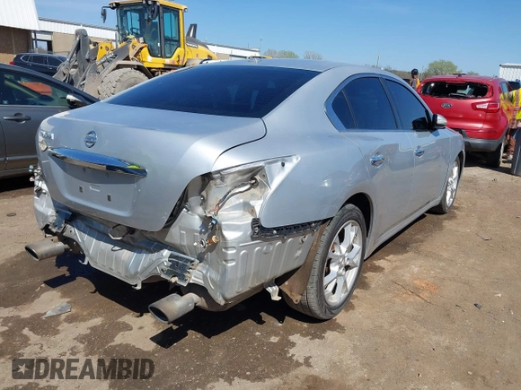 2013 Nissan Maxima SV with VIN 1N4AA5AP4DC828945, listed as a IAAI auction lot 41995127 with 169,754 mi miles and . Bid and sale history available at DreamBid. Image 4.