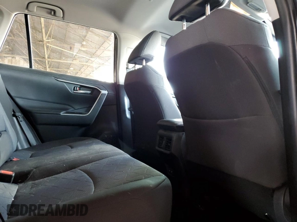 2020 Toyota RAV4 XLE with VIN 2T3W1RFV0LW084934, listed as a Copart auction lot 65985795 with 43,010 mi miles and Salvage title. Bid and sale history available at DreamBid. Image 10.