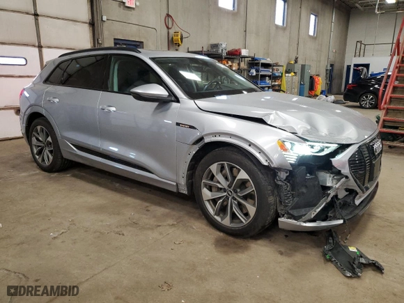 2021 Audi e-tron Premium Plus with VIN WA1LAAGE8MB015982, listed as a Copart auction lot 47356315 with 43,618 mi miles and Non Repairable. Bid and sale history available at carsss.com. Image 4.
