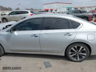 2016 Nissan Altima 2.5 S with VIN 1N4AL3APXGN332362, listed as a IAAI auction lot 41747778 with 145,352 mi miles. Bid and sale history available at carsss.com. Image 15.