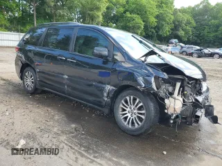2018 Toyota Sienna XLE Auto Access Seat with VIN 5TDYZ3DC3JS910156, listed as a Copart auction lot 55982975 with 191,339 mi miles and Salvage title. Bid and sale history available at DreamBid. Image 4.