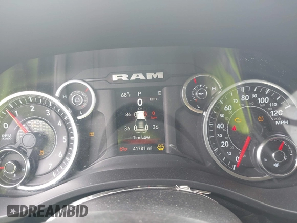 2019 Ram 1500 Big Horn/Lone Star with VIN 1C6SRFFT7KN876256, listed as a IAAI auction lot 41972852 with 41,781 mi miles. Bid and sale history available at carsss.com. Image 16.