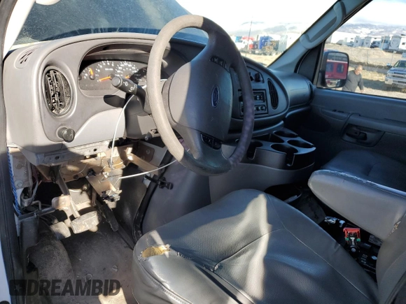 2008 Ford Econoline Passenger XL with VIN 1FBNE31L38DA10404, listed as a Copart auction lot 85155364 with 102,632 mi miles and Clean Title. Bid and sale history available at carsss.com. Image 8.