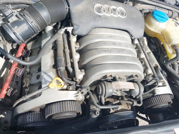 2005 Audi A4 3.0L with VIN WAULT68E45A075242, listed as a IAAI auction lot 41749688 with 118,138 mi miles. Bid and sale history available at carsss.com. Image 12.