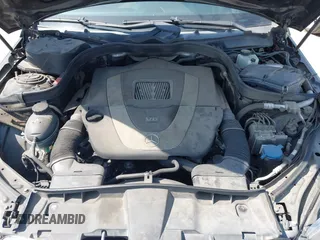 2010 Mercedes-Benz E-Class E 350 Luxury with VIN WDDHF8HB4AA157697, listed as a IAAI auction lot 42025686 with 205,626 mi miles. Bid and sale history available at carsss.com. Image 10.