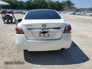 2015 Nissan Altima S with VIN 1N4AL3AP5FC113478, listed as a Copart auction lot 54861625 with 256,573 mi miles and Salvage Title. Bid and sale history available at DreamBid. Image 6.