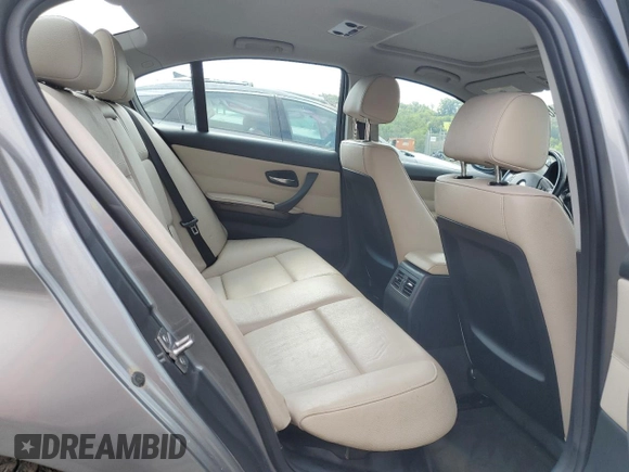 2011 BMW 3 Series 328i xDrive with VIN WBAPK5G53BNN29971, listed as a Copart auction lot 64880125 with 88,286 mi miles and Clean title. Bid and sale history available at DreamBid. Image 10.