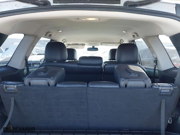 2018 Nissan Pathfinder SV with VIN 5N1DR2MM3JC611488, listed as a IAAI auction lot 41267286 with 43,863 mi miles. Bid and sale history available at carsss.com. Image 8.