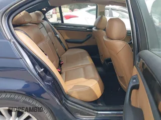2003 BMW 3 Series 330xi z VIN WBAEW534X3PG22438, wystawiony jako IAAI lot #42438365 z przebiegiem 220 850 mil mil oraz . Historia ofert i sprzedaży dostępna na DreamBid. Obrazek 8.