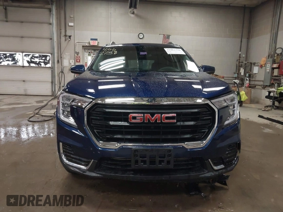2023 GMC Terrain SLE with VIN 3GKALTEG9PL137698, listed as a IAAI auction lot 41062738 with 29,134 mi miles. Bid and sale history available at carsss.com. Image 13.