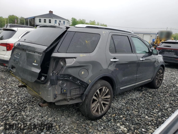 2016 Ford Explorer Platinum z VIN 1FM5K8HT9GGB76930, wystawiony jako Copart lot #56923465 z przebiegiem 141 811 mil mil oraz Szkoda całkowita • Salvage title. Historia ofert i sprzedaży dostępna na DreamBid. Obrazek 3.