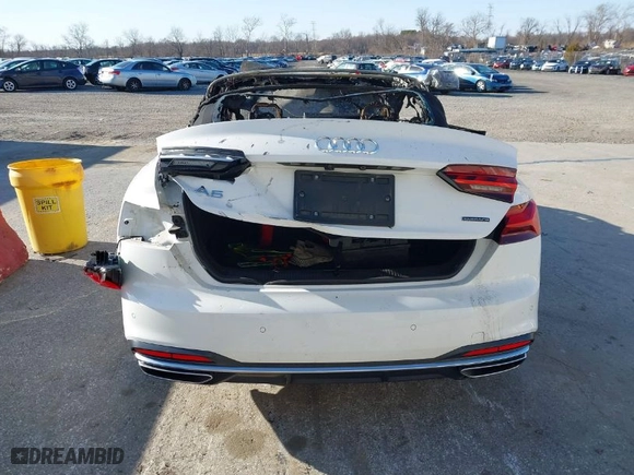 2021 Audi A5 Cabriolet Premium Plus with VIN WAUWAGF52MN004611, listed as a IAAI auction lot 41760127 with 1 mi miles. Bid and sale history available at carsss.com. Image 13.
