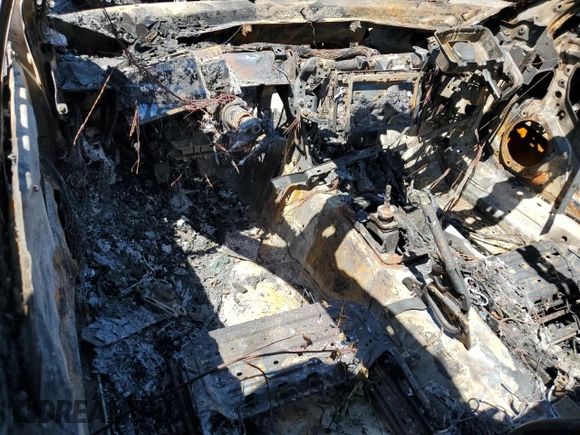 2024 Toyota 86 z VIN JF1ZNBB15R9758604, wystawiony jako Copart lot #69285864 z przebiegiem Nie podano mil oraz Nie do naprawy • Non repairable. Historia ofert i sprzedaży dostępna na DreamBid. Obrazek 8.
