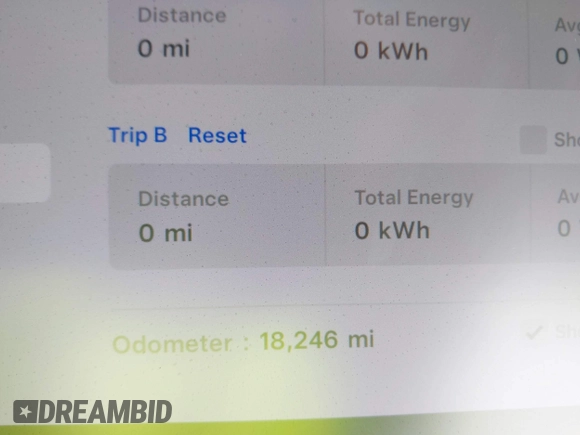 2020 Tesla Model Y Long Range with VIN 5YJYGDEE8LF057014, listed as a IAAI auction lot 41988113 with 18,246 mi miles and . Bid and sale history available at DreamBid. Image 7.