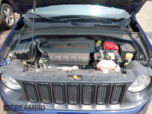 2018 Jeep Renegade Latitude z VIN ZACCJABB8JPH95034, wystawiony jako IAAI lot #42391815 z przebiegiem 47 562 mil mil oraz . Historia ofert i sprzedaży dostępna na DreamBid. Obrazek 10.