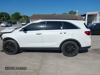 2020 Kia Sorento LX V6 with VIN 5XYPG4A56LG655600, listed as a IAAI auction lot 41971459 with 66,449 mi miles. Bid and sale history available at carsss.com. Image 15.