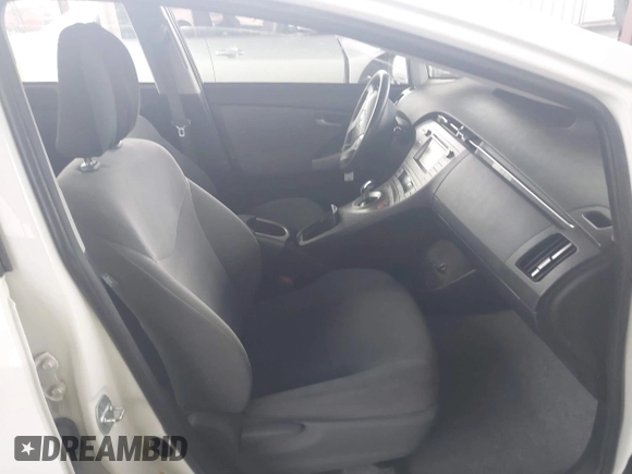 2015 Toyota Prius Four with VIN JTDKN3DU8F1919028, listed as a IAAI auction lot 41936329 with 73,001 mi miles. Bid and sale history available at carsss.com. Image 5.