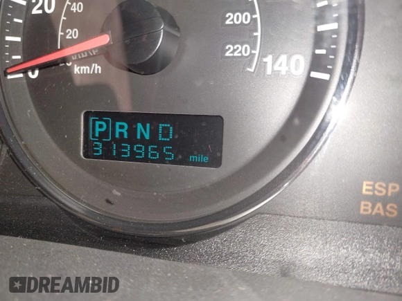 2007 Jeep Commander Sport with VIN 1J8HH48K87C651256, listed as a IAAI auction lot 41294961 with 313,965 mi miles and . Bid and sale history available at DreamBid. Image 16.