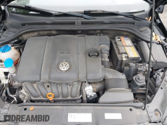 2013 Volkswagen Jetta SE with VIN 3VWDP7AJ7DM212911, listed as a IAAI auction lot 42307323 with 128,745 mi miles and . Bid and sale history available at DreamBid. Image 10.