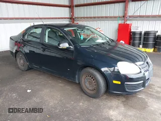 2007 Volkswagen Jetta with VIN 3VWGG71K67M052952, listed as a IAAI auction lot 42524174 with 189,121 mi miles and . Bid and sale history available at DreamBid. Image 1.