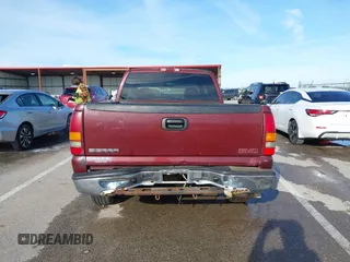 2000 GMC Sierra 1500 SLE with VIN 1GTEC19V0YZ168472, listed as a IAAI auction lot 41837734 with 277,163 mi miles and . Bid and sale history available at DreamBid. Image 17.
