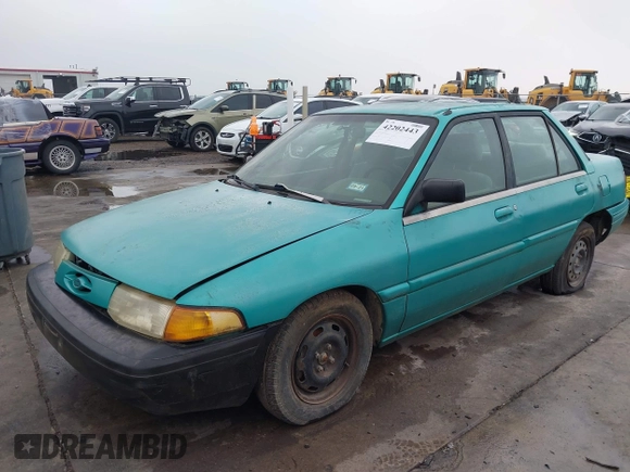 1994 Ford Escort z VIN 3FARP13J0RR121191, wystawiony jako IAAI lot #42202443 z przebiegiem 111 111 mil mil oraz . Historia ofert i sprzedaży dostępna na DreamBid. Obrazek 2.