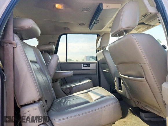 2010 Ford Expedition Max Limited z VIN 1FMJK1K52AEA48189, wystawiony jako Copart lot #60982115 z przebiegiem 176 567 mil mil oraz Szkoda całkowita • Salvage title. Historia ofert i sprzedaży dostępna na DreamBid. Obrazek 11.